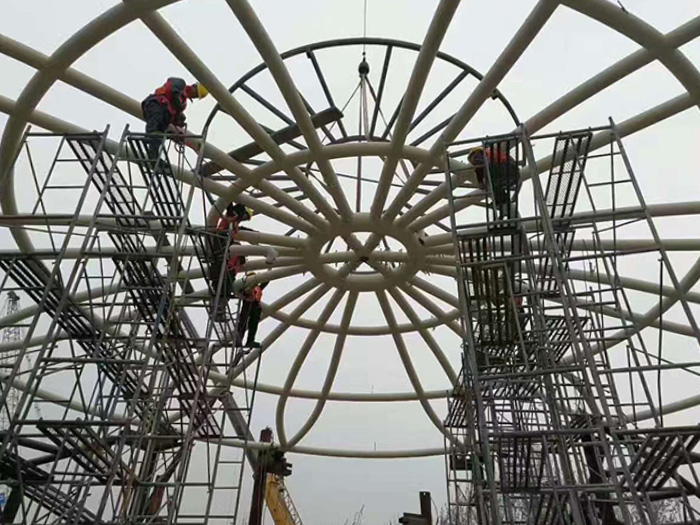 圓柱、箱型柱、十字形柱