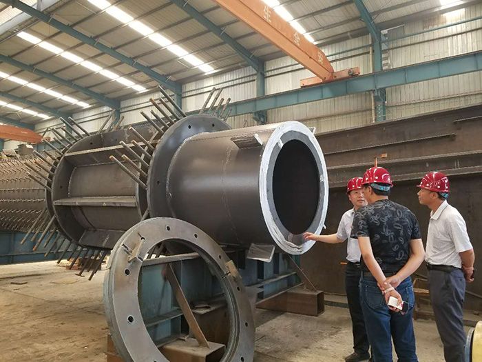 圓柱、箱型柱、十字形柱